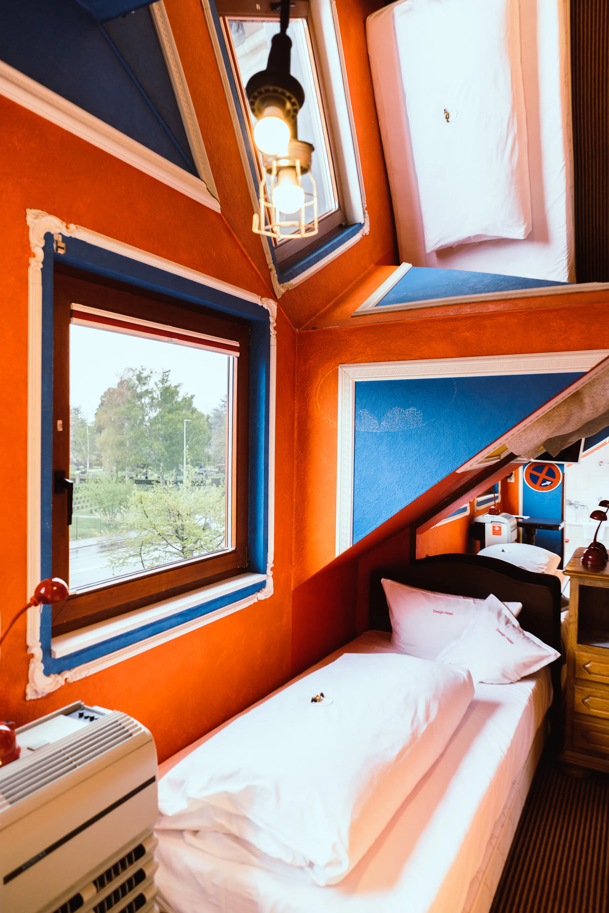 A view of the Batman-themed room.